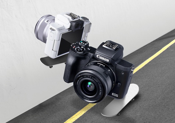 Vooruitzien canvas zacht Canon EOS M50 Mark II Interchangeable Lens Vlog Camera - Available for Sale  - Canon HongKong