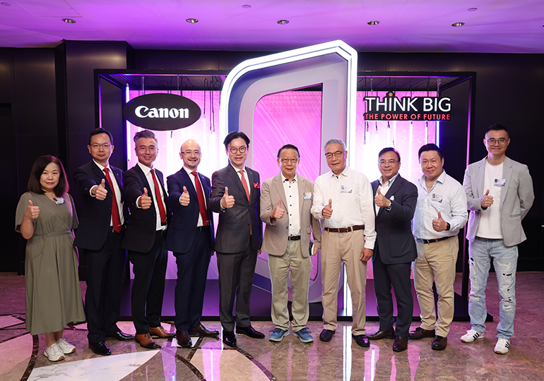 Management of Canon Hongkong Co. Ltd. Mr. Johnny Ha, Mr. Matthew Chu, Mr. Louis Hui, and Mr. Philip Chan, appreciated guests for their unwavering support and harnessed how AI assist in formulating more informed management strategies.